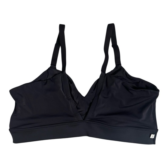 Harper Wilde Bliss Triangle Bralette
Pullover Ultra-Soft Bralette - Picture 5 of 7